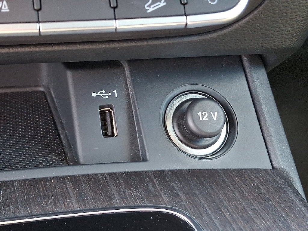 2024 Audi Q5 45 S line Premium quattro