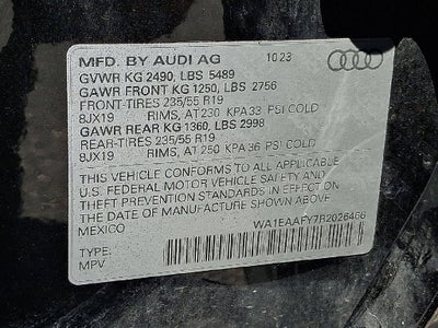 2024 Audi Q5 45 S line Premium quattro