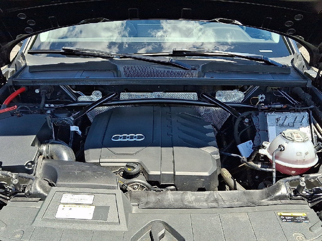 2024 Audi Q5 45 S line Premium quattro