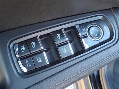 2023 Porsche Macan T