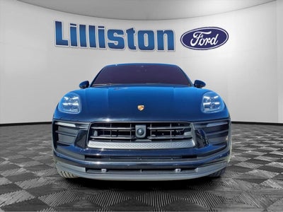 2023 Porsche Macan T