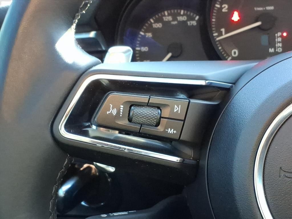 2023 Porsche Macan T