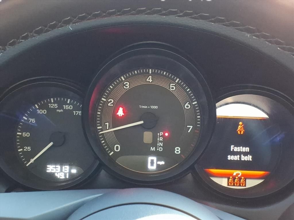 2023 Porsche Macan T