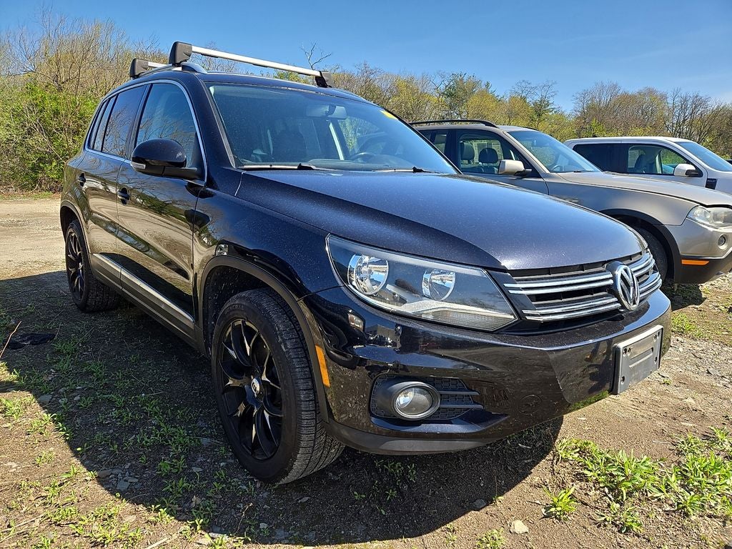 2012 Volkswagen Tiguan SE 4Motion